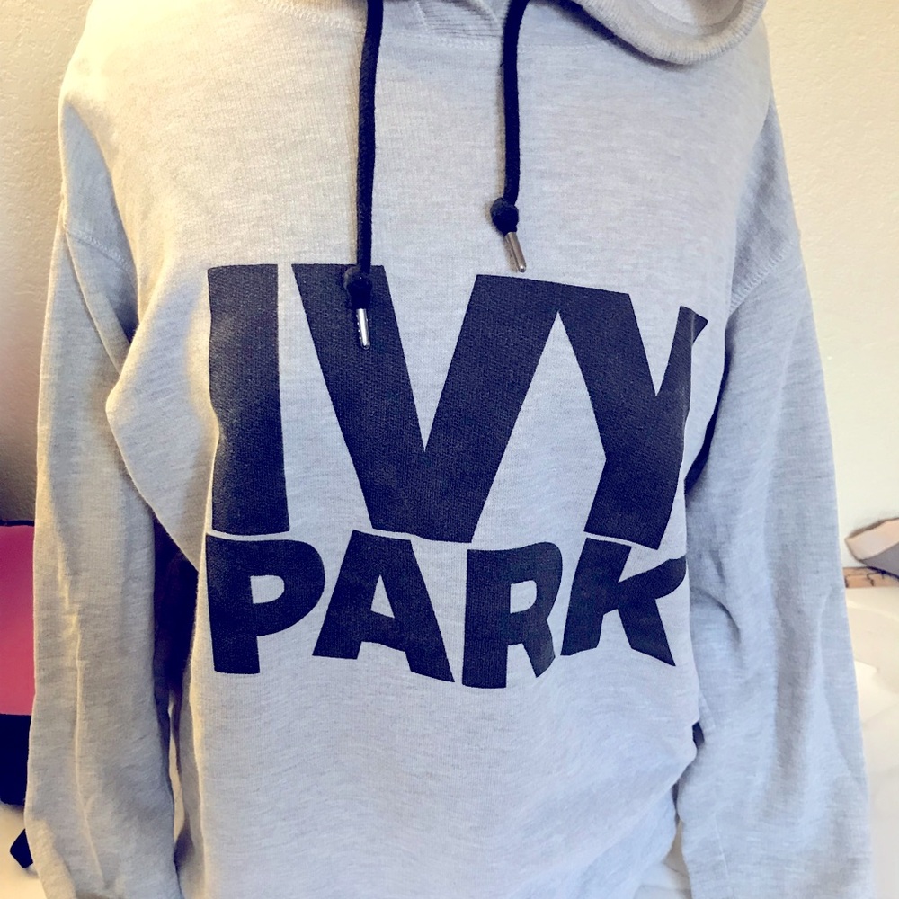 Ivy Park Sweatshirt